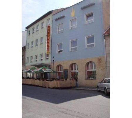 Hotel Koruna Roudnice nad Labem Exterior photo